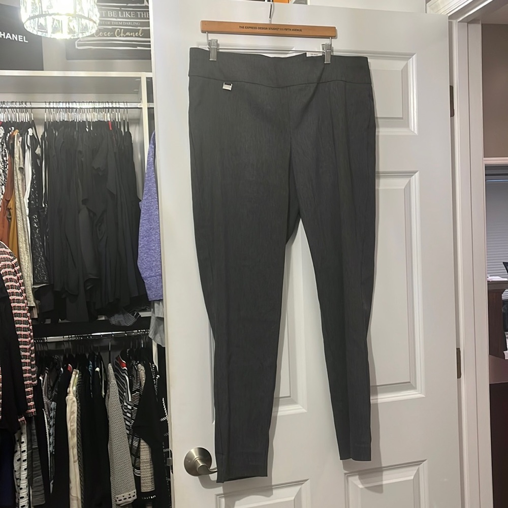 Alfani skinny dark heather gray NWT 16W
